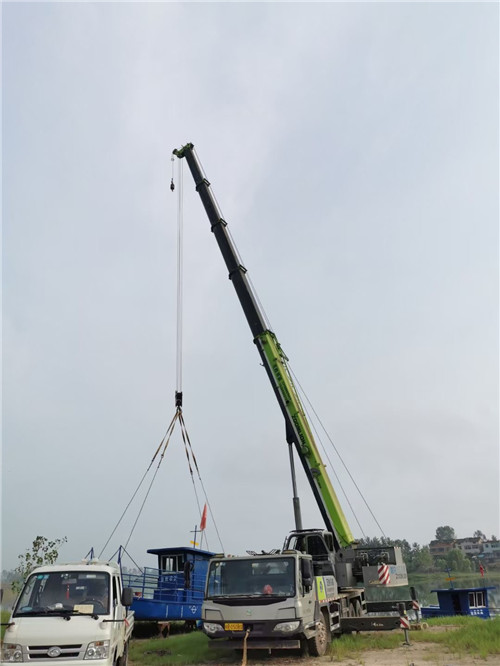 柳州市桥梁建设吊装案例